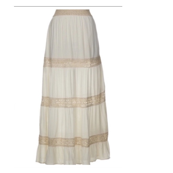 - #397 Crochet Trimmed Maxi - Picture 8 of 14